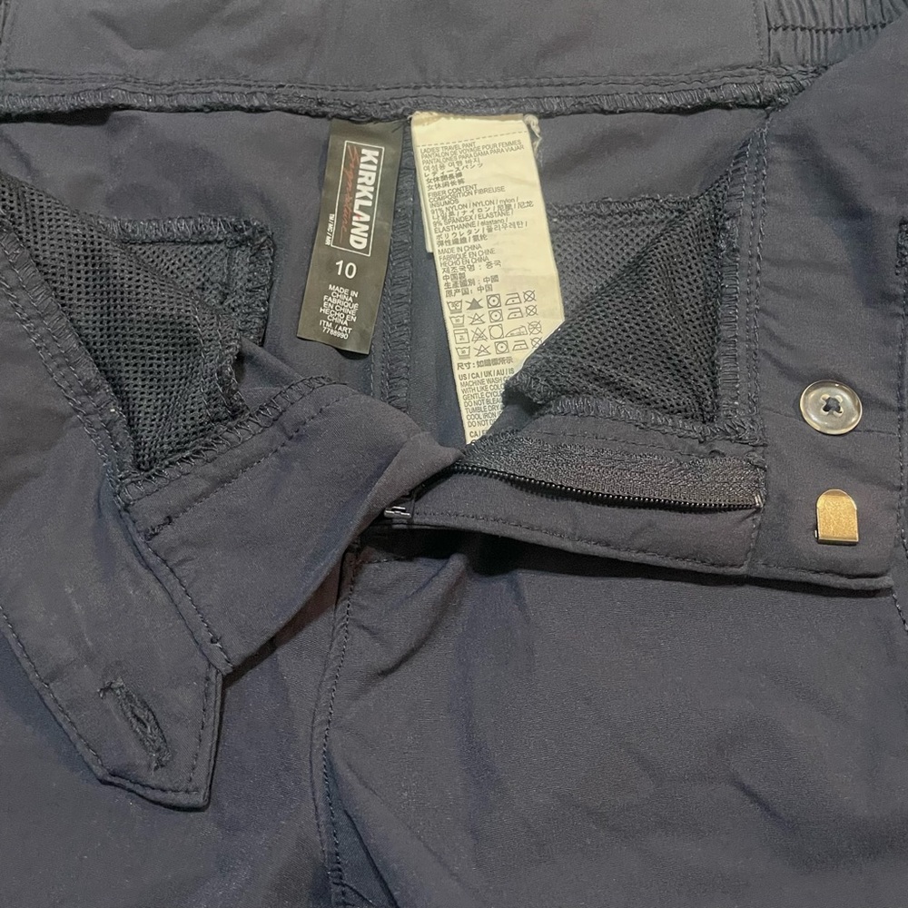 Kirkland Signature Travel Pants Size 10 Navy Blue Ankle Stretch Lightweight - Picture 10 of 11